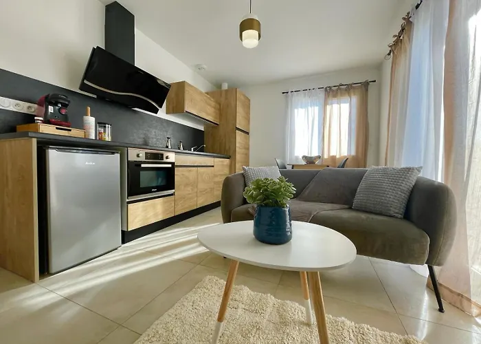 Aparthotel Appart'ici - Numero 5 - Spacieux Equipe Lunel-Viel
